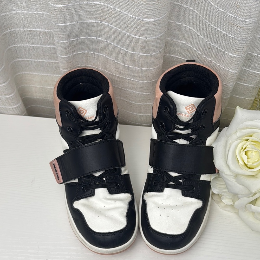 Dream Pairs Kids High-Top Sneakers - Black and Pink - Picture 3 of 11